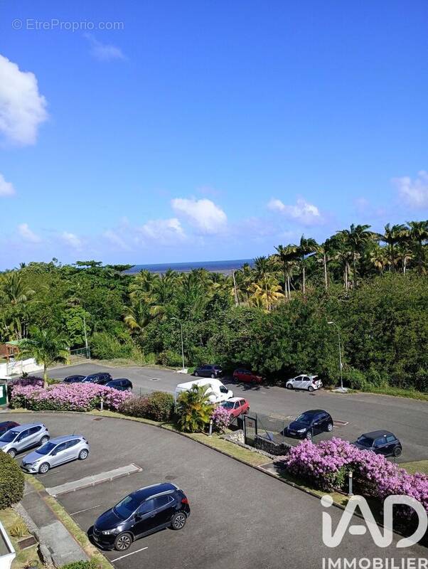 Photo 1 - Appartement à BAIE-MAHAULT