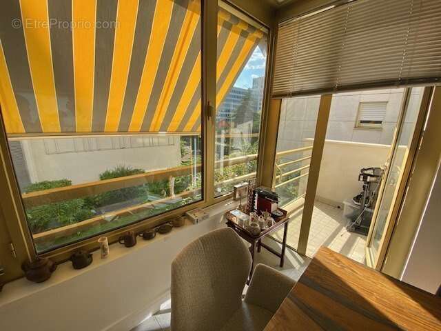 Appartement à LEVALLOIS-PERRET