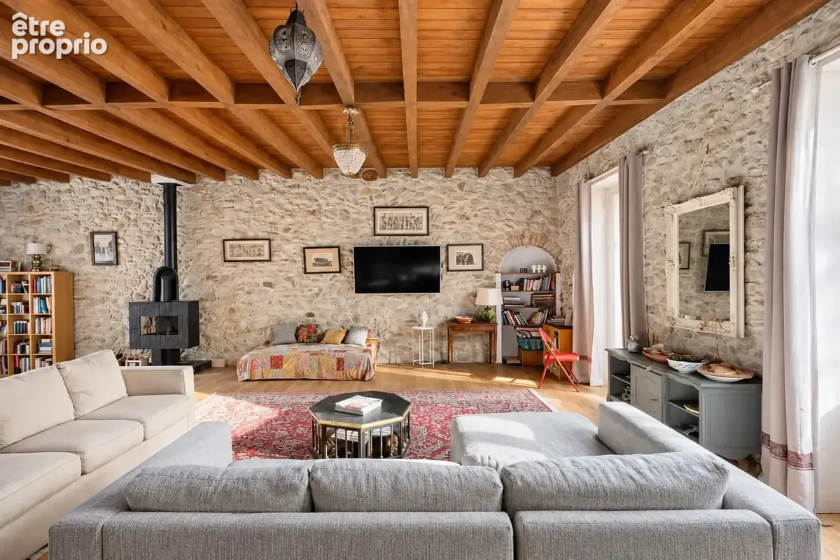 Maison à DOUZENS