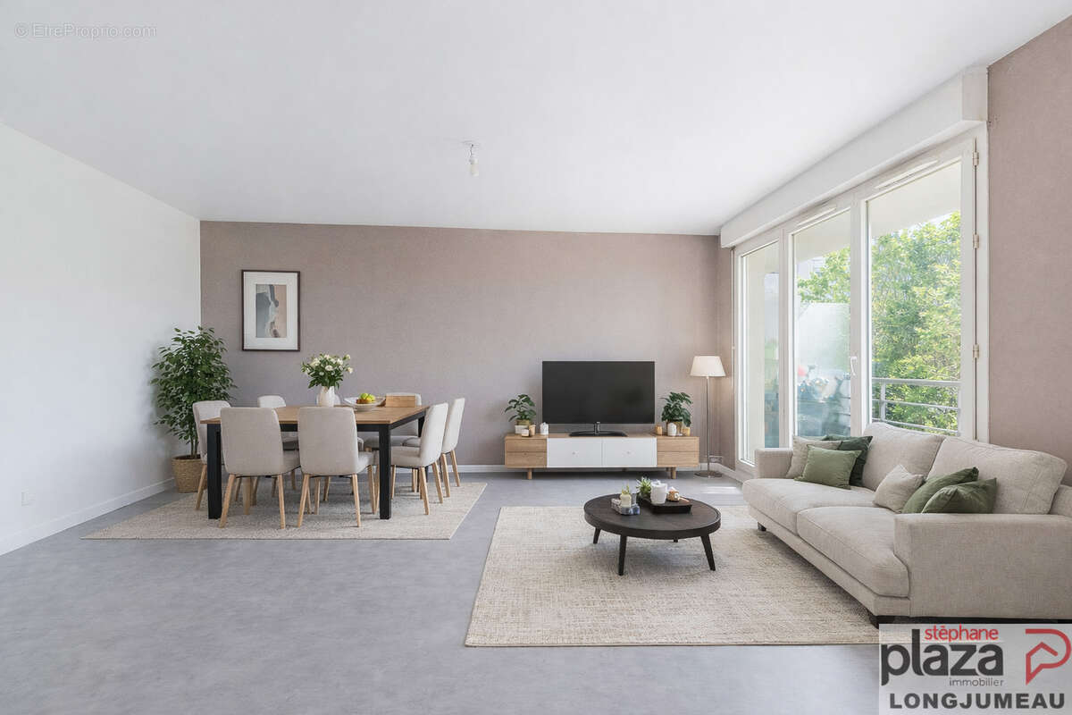 Appartement à CHILLY-MAZARIN