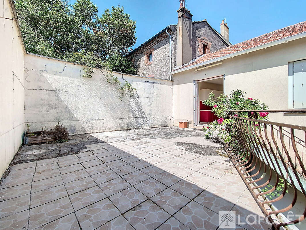 Maison à VIHIERS