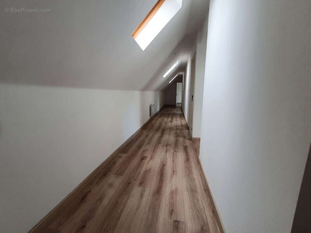 Appartement à SAINT-QUENTIN