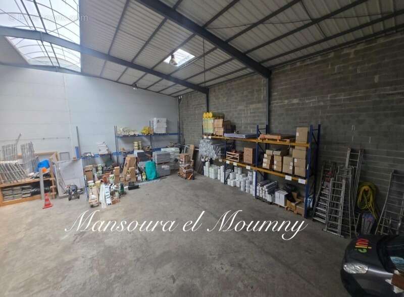 Local commercial moderne et cles en main (37) - photo 4