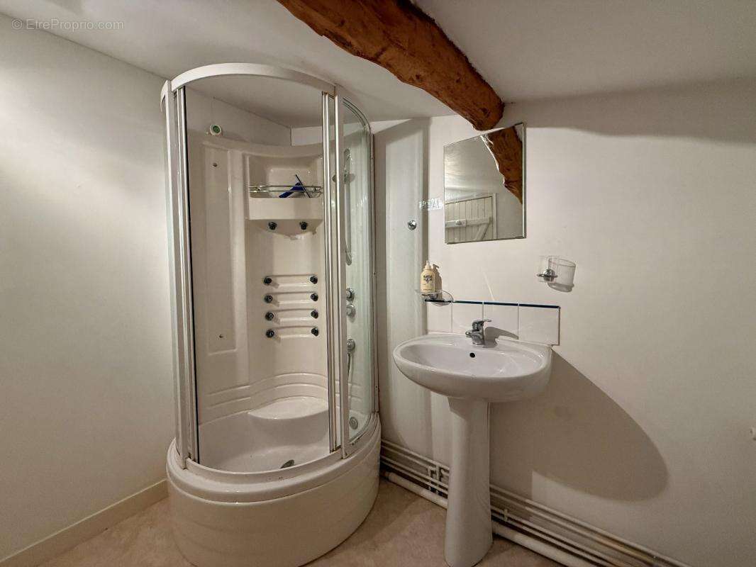 Maison à VINAX