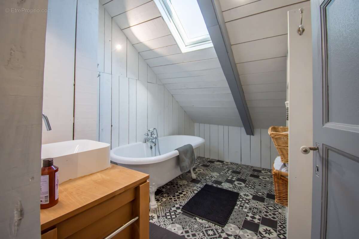Royan - villa année 30 a deux pas de pontaillac - photo 16