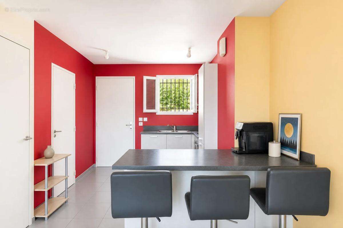 Maison 4 pièces moderne style contemporaine de 82 m² à Marseille - photo 3