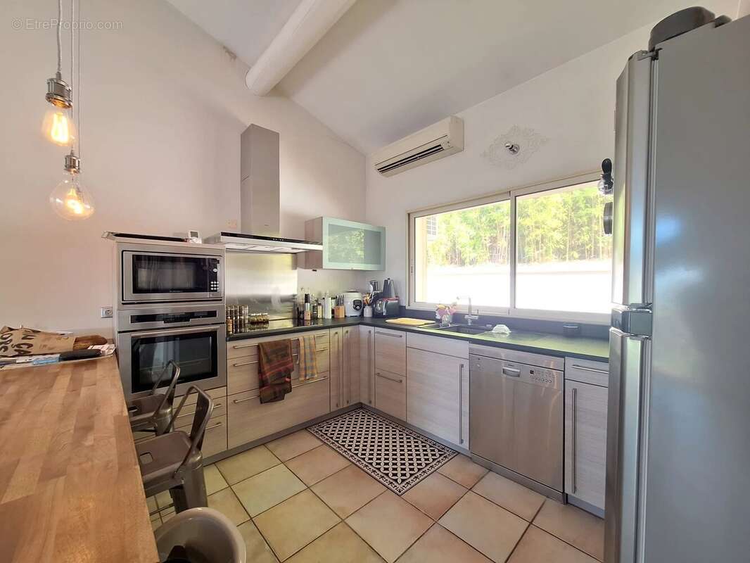 Maison à BELLEGARDE