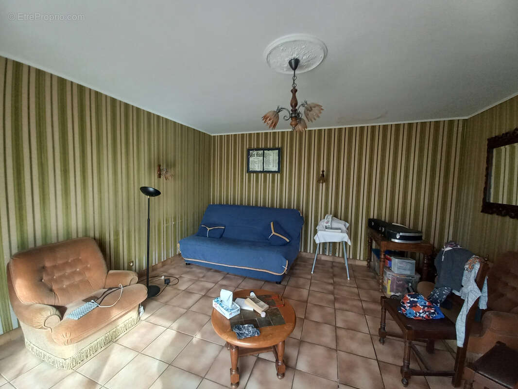 Maison à MIRANDE