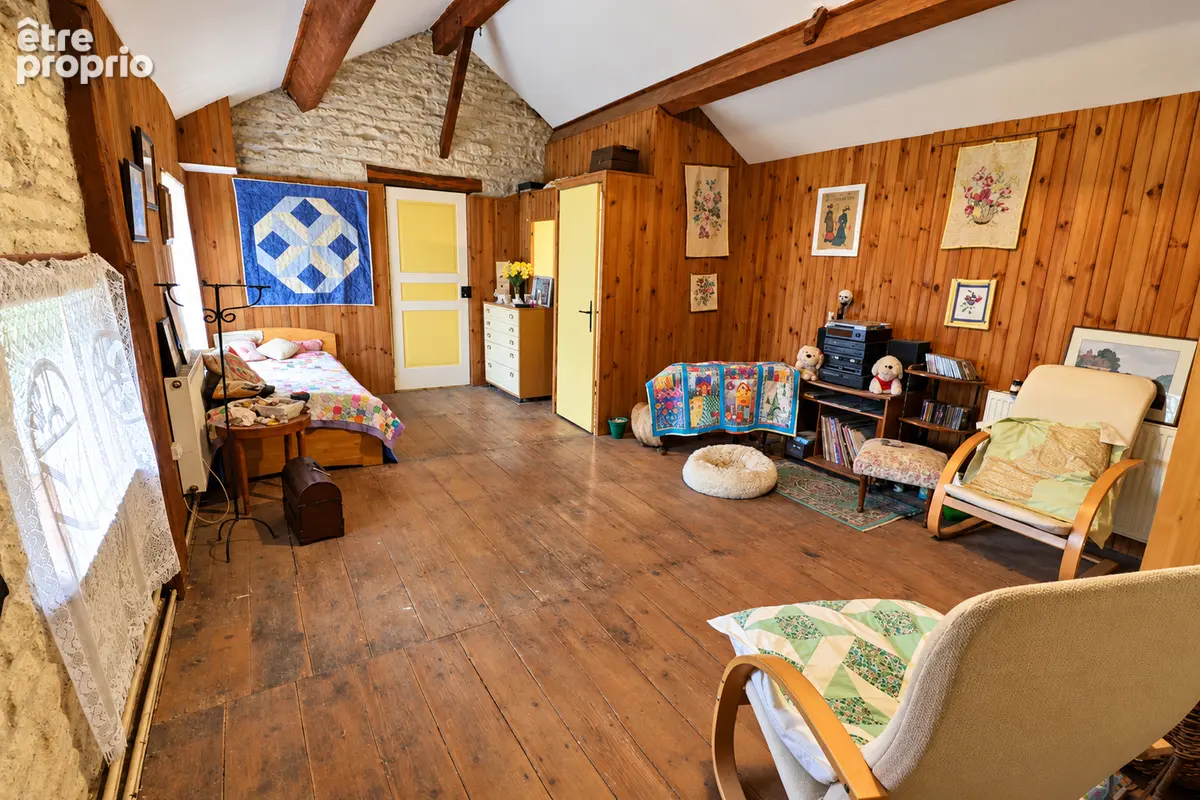 Maison charentaise de 3 chambres proche de Tusson - Suite de plain-pied, granges en pierre et terrain de 1 987 m² - photo 9