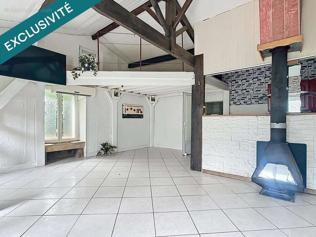 Photo 3 - Maison à VERDELAIS