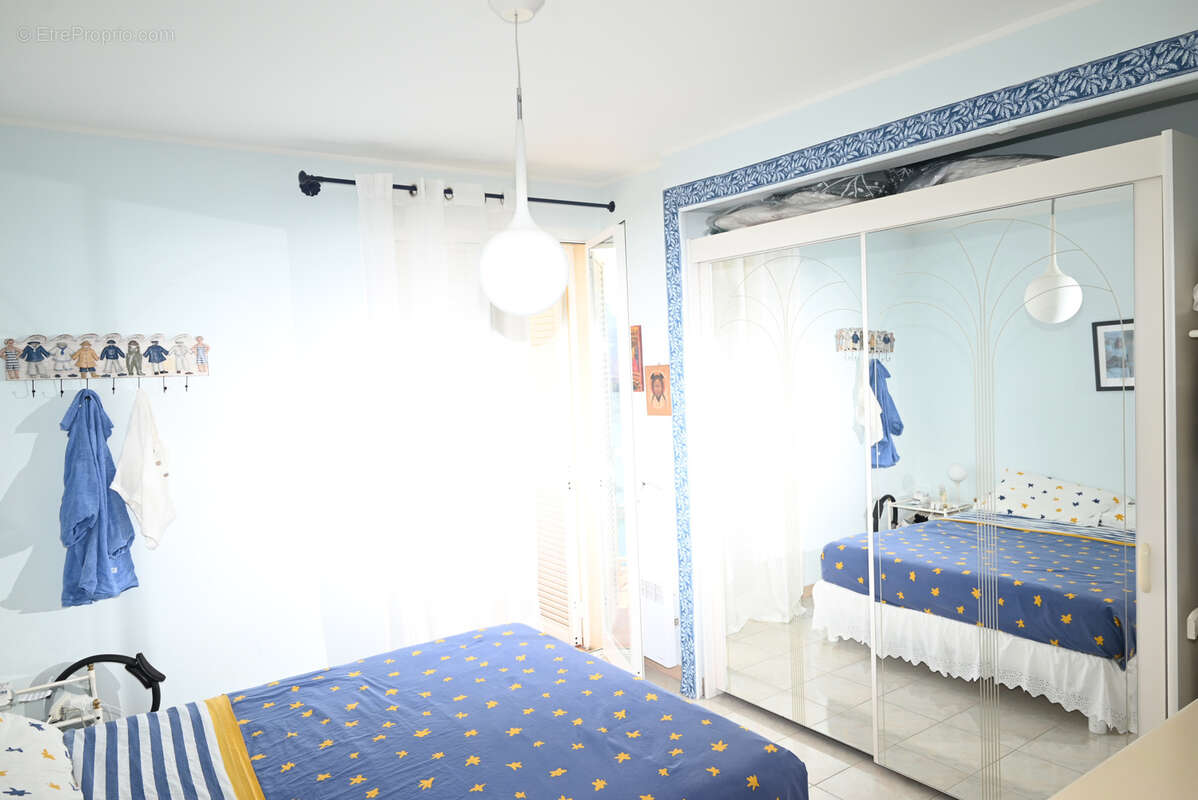 Appartement à ROQUEBRUNE-CAP-MARTIN