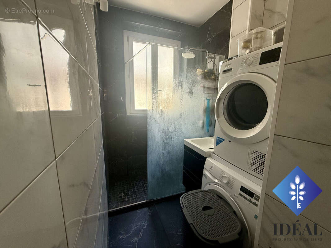 Appartement à PARIS-12E
