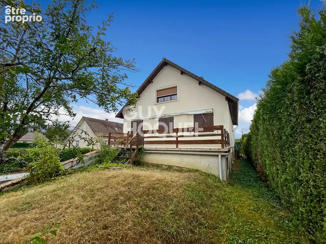 Maison à FONTENAY-TRESIGNY