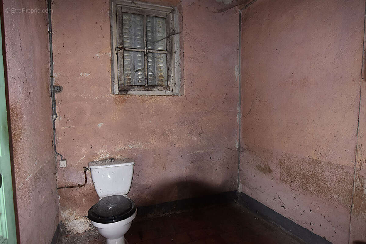 Maison à VARENNES-SUR-ALLIER