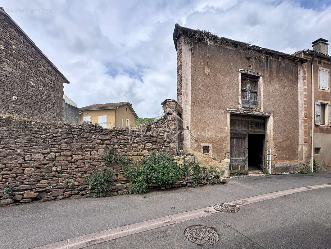 Maison à VABRES-L'ABBAYE