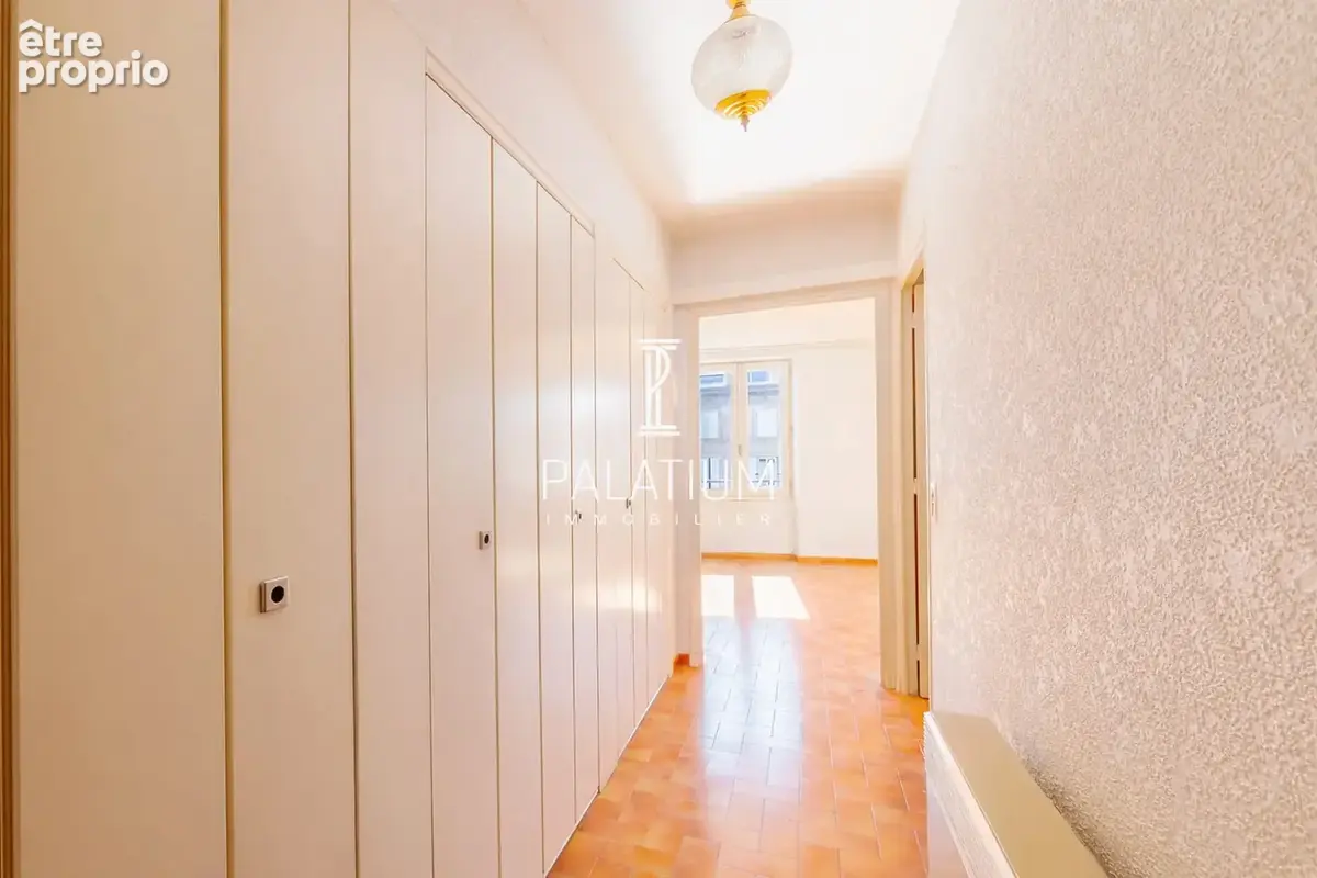 Appartement 47 m² à Manosque  - photo 7