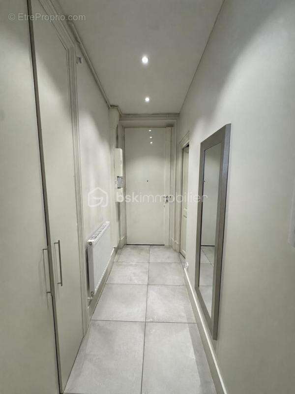 Rare à la vente – Secteur Préfecture – T2 de 54 m² avec prestations de qualité - photo 9