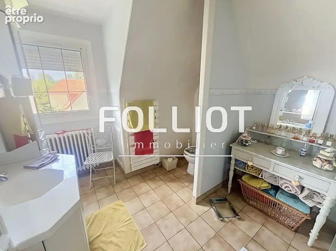 Maison Crepon 7 pièce(s) 195 m2 - photo 10