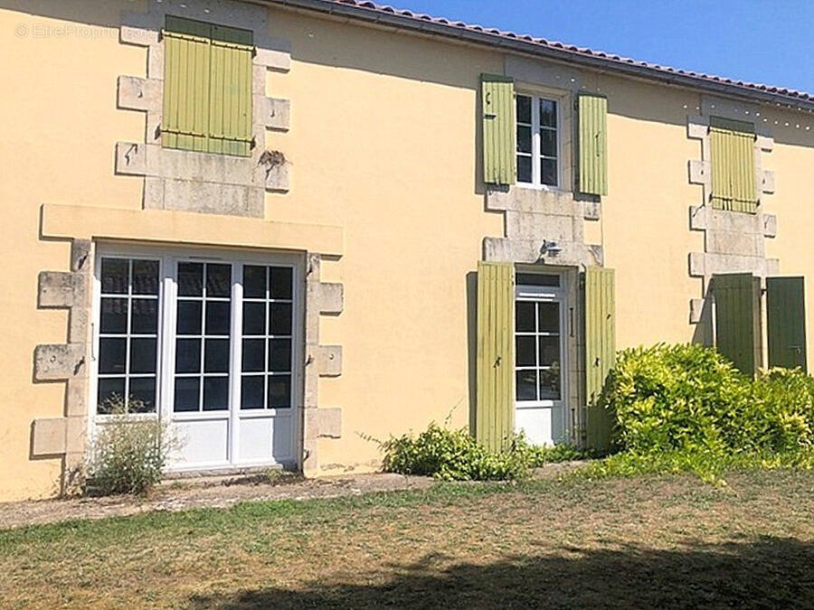 Maison à TAUGON