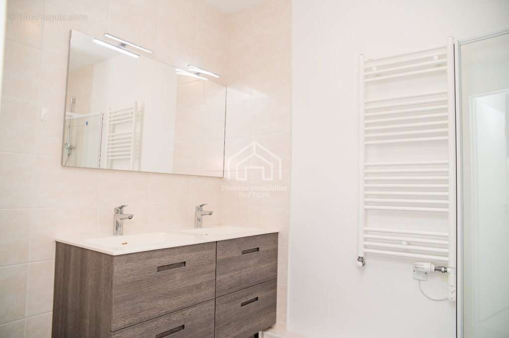 Appartement à DIVONNE-LES-BAINS