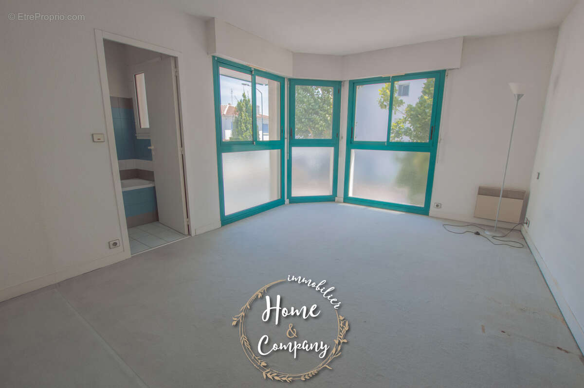 Royan centre-ville - appartement avec vue dégagée - photo 8