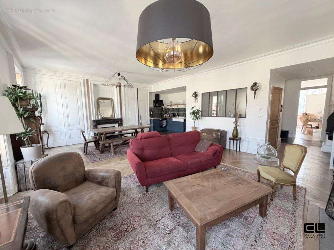 Appartement à LYON-9E
