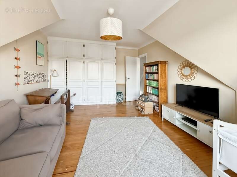 Maison à LE RELECQ-KERHUON