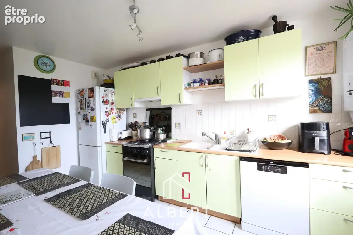 Angers Les Justices - Appartement type 5 de 110 M2 - 3 chambres, balcon et garage - photo 6