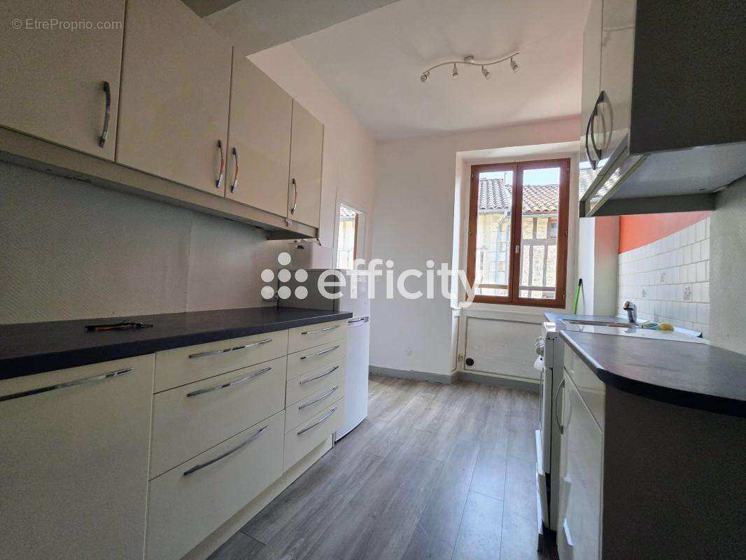 Appartement à NONTRON