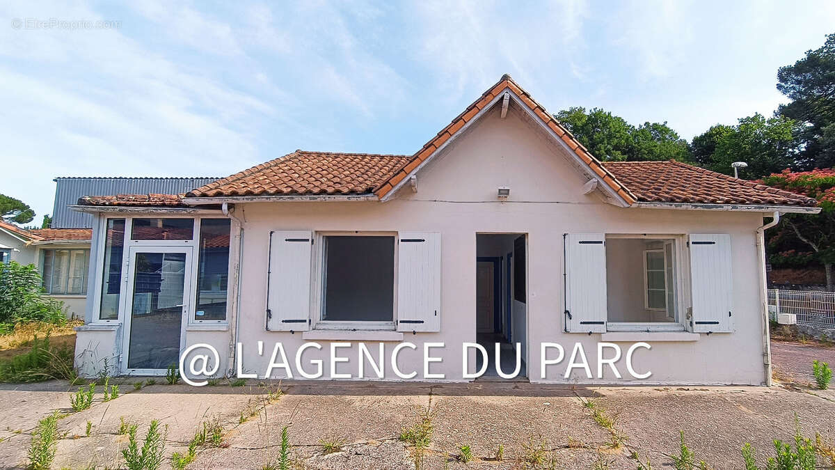 Maison à MESCHERS-SUR-GIRONDE