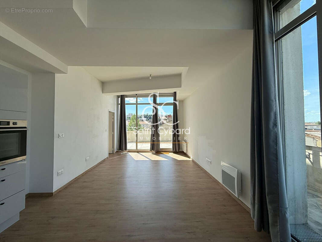 Appartement à ANGOULEME
