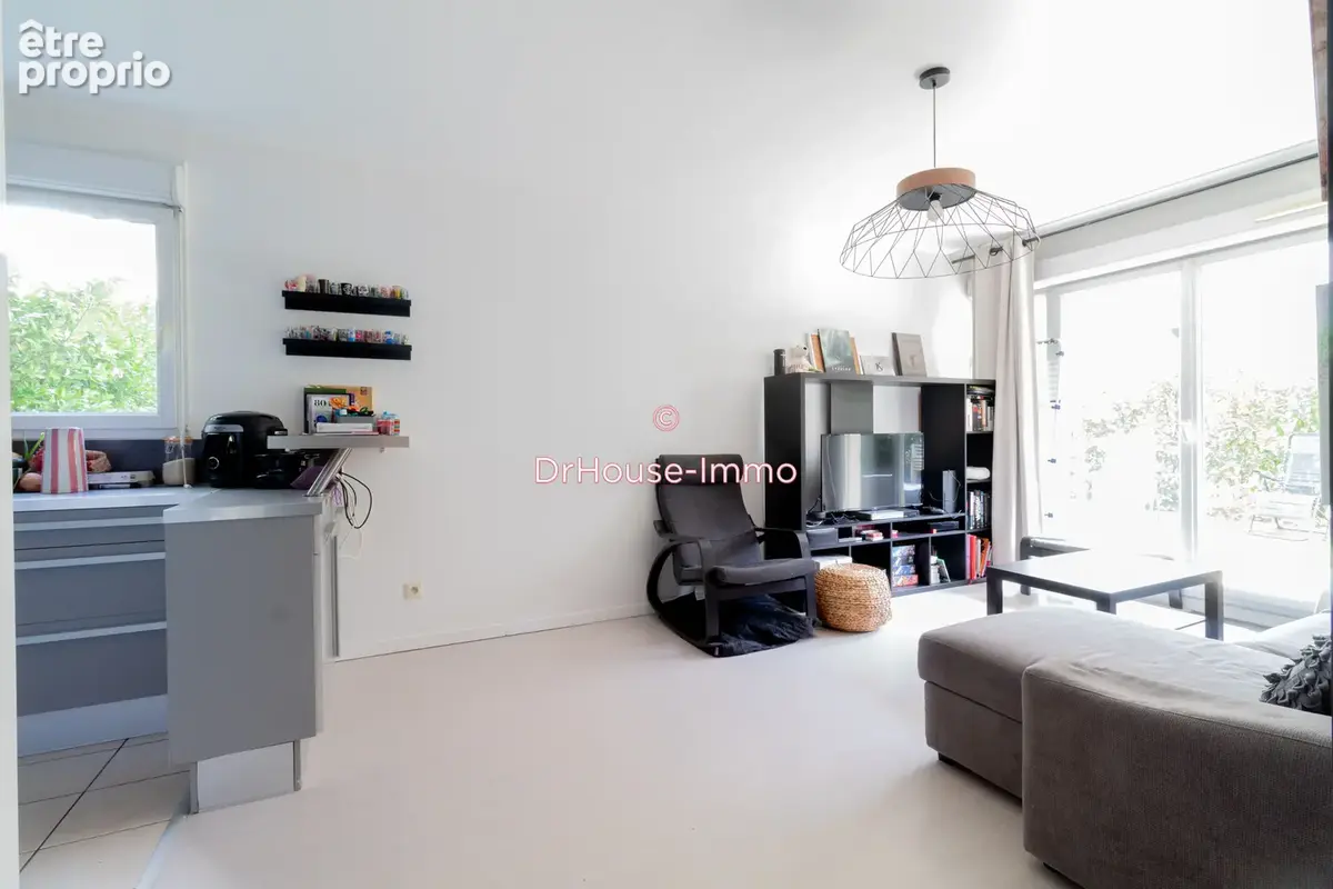 Appartement 2 pièces 44 m² à vendre à Elancourt (78990) - photo 3