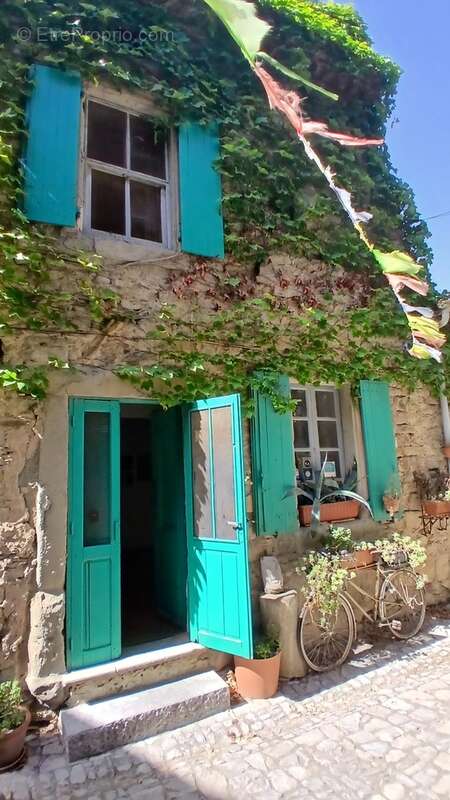 Charmante maison en pierres, pleine de caractère. - photo 4