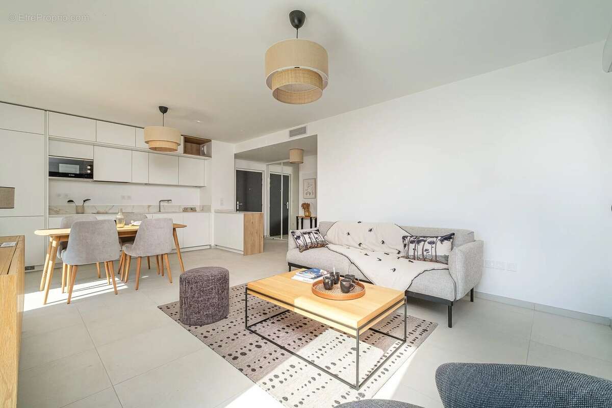 Appartement à MARSEILLE-8E