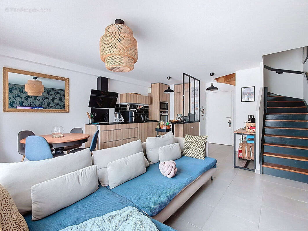 Appartement à MARSEILLE-11E