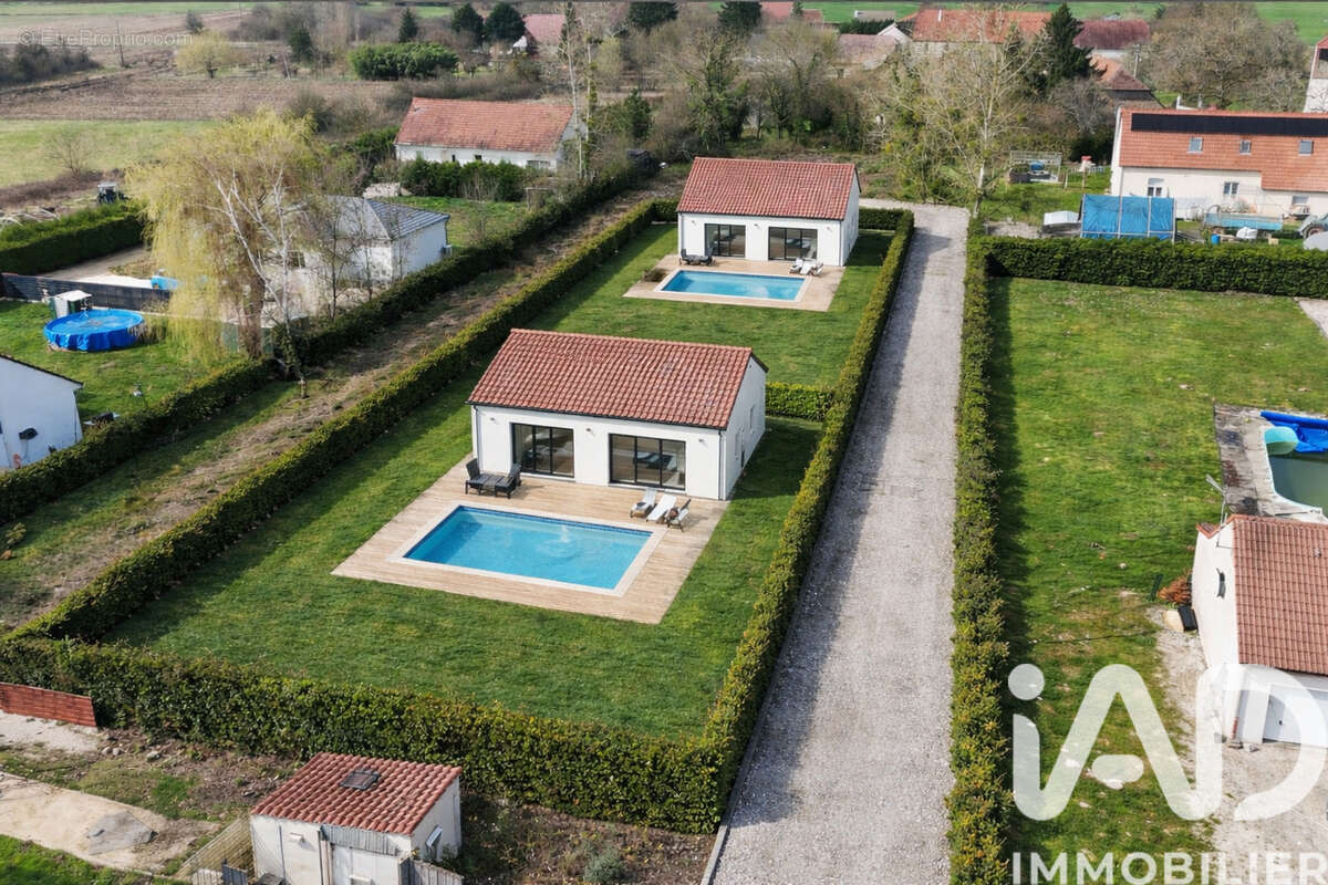 Photo 4 - Terrain à SOISSONS-SUR-NACEY