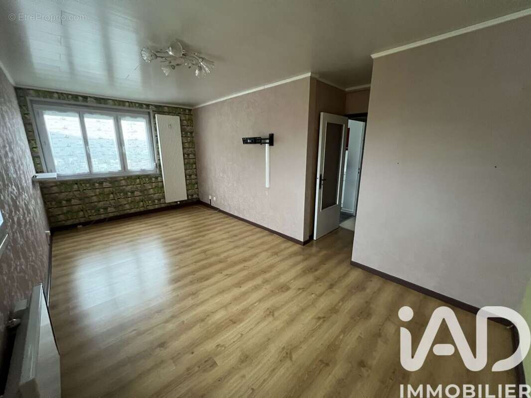 Photo 5 - Appartement à LONS-LE-SAUNIER