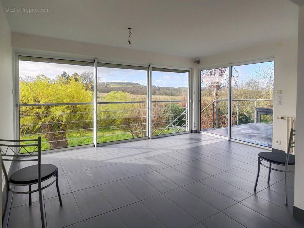 Maison à PLEYBER-CHRIST