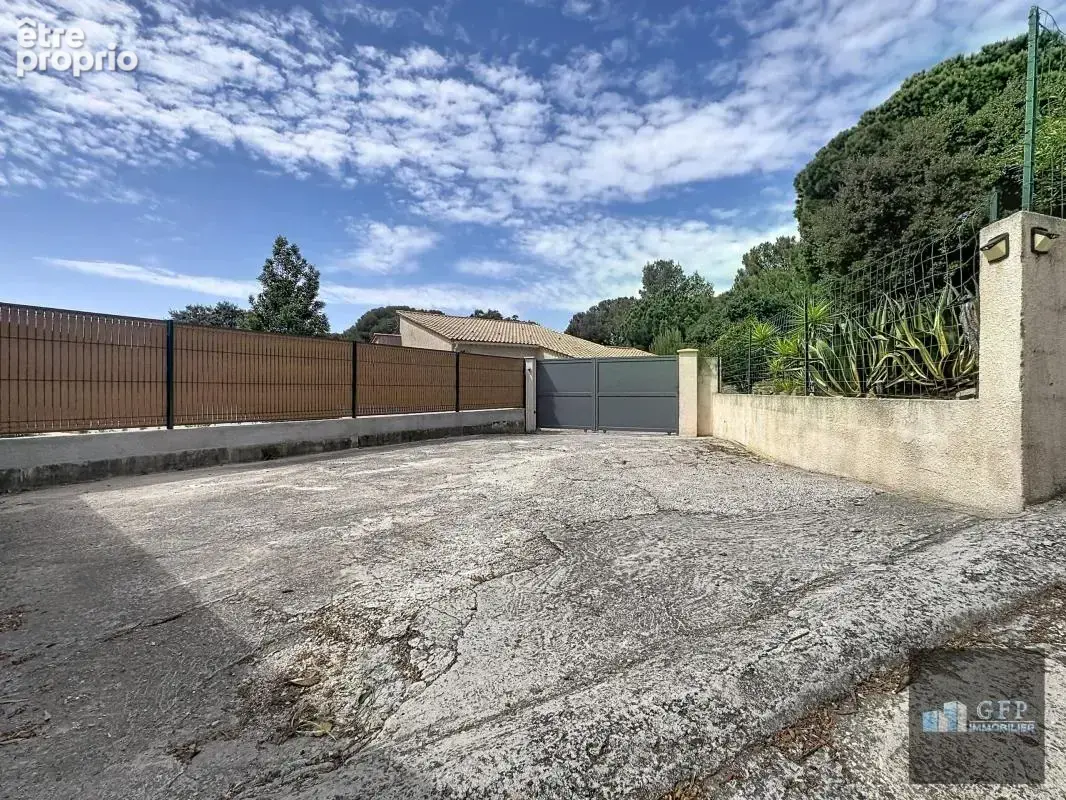 Villa à vendre avec piscine à Bormes-les-Mimosas – Maison 3 chambres avec studio indépendant sur terrain de 1 185 m² - photo 35
