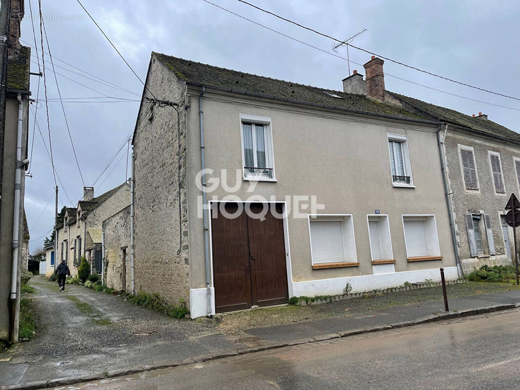 Maison à MILLY-LA-FORET