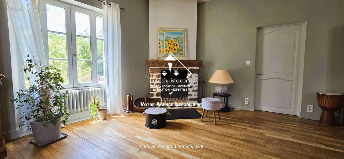 Maison à LADIGNAC-LE-LONG