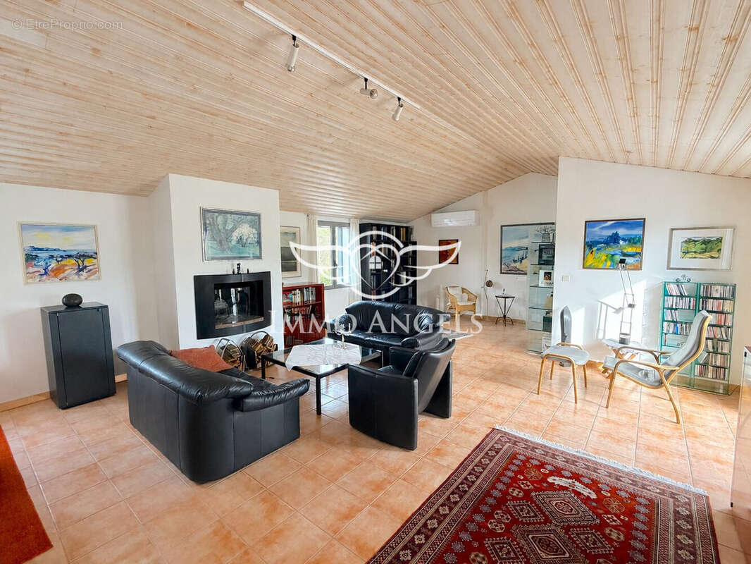 Maison 162 m² à Semussac  - photo 5