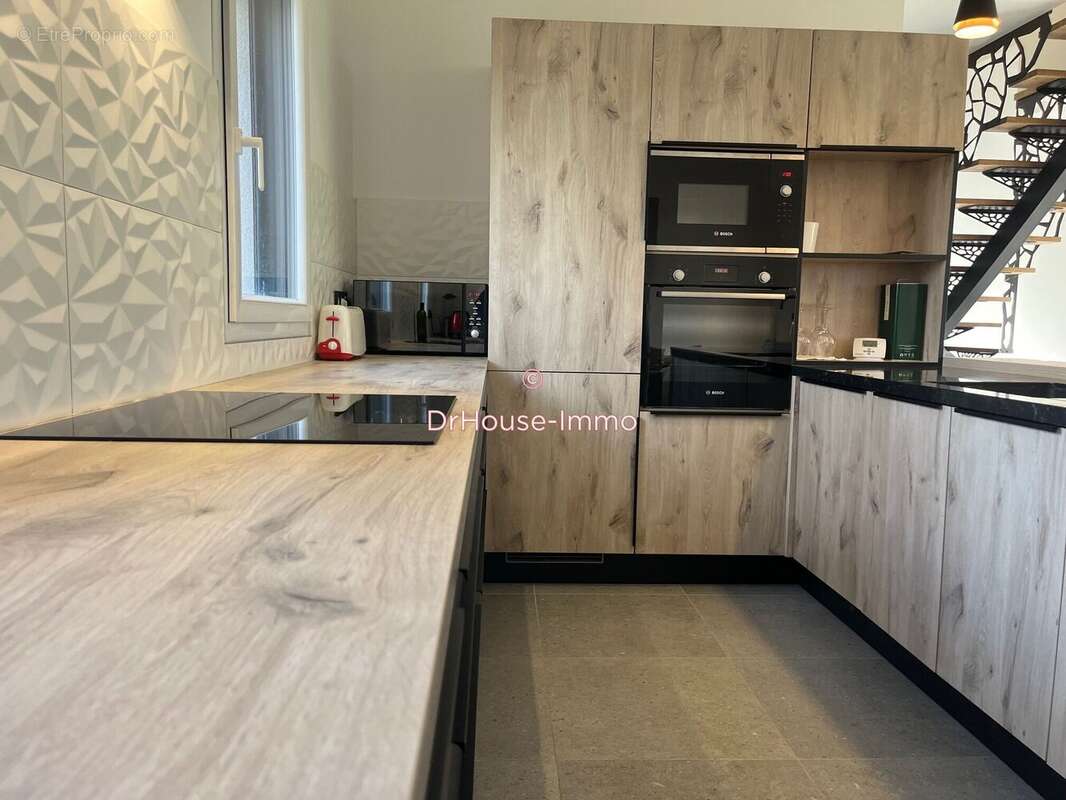 Maison à JUIGNE-SUR-LOIRE