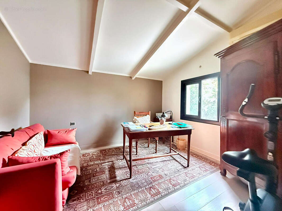 Maison à SAINT-MARTIN-D'ARDECHE