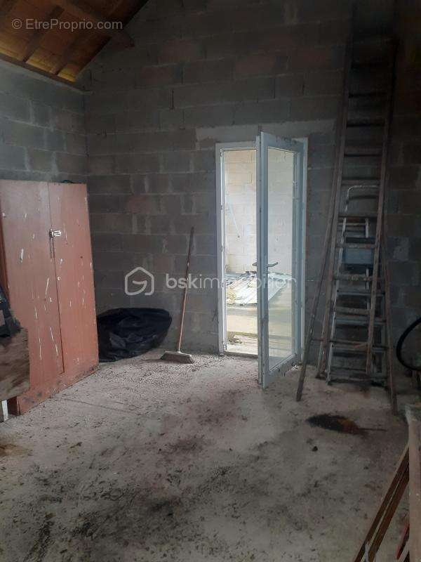 Terrain à ROUDOUALLEC