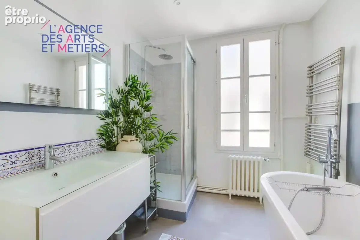 Bel appartement traversant – 2 chambres – Charme de l’ancien et rénovation contemporaine - Paris 17e – Batignolles - photo 8