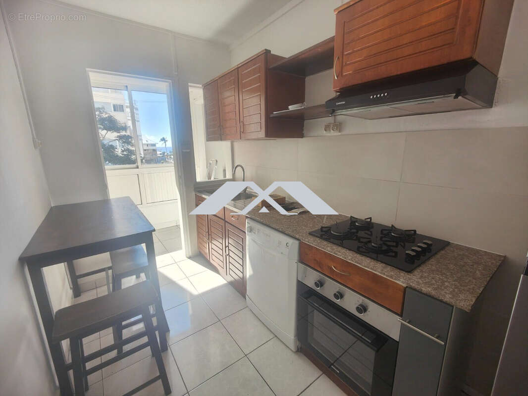 Appartement à SAINT-DENIS