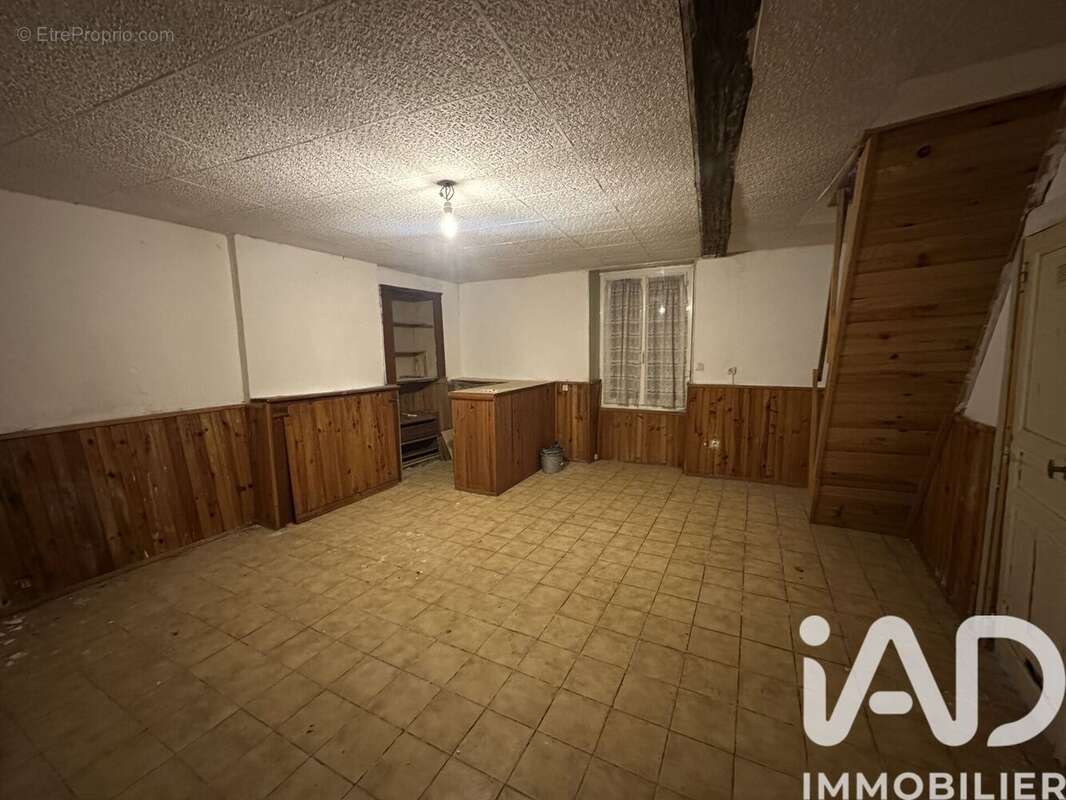 Photo 2 - Maison à CHEZAL-BENOIT