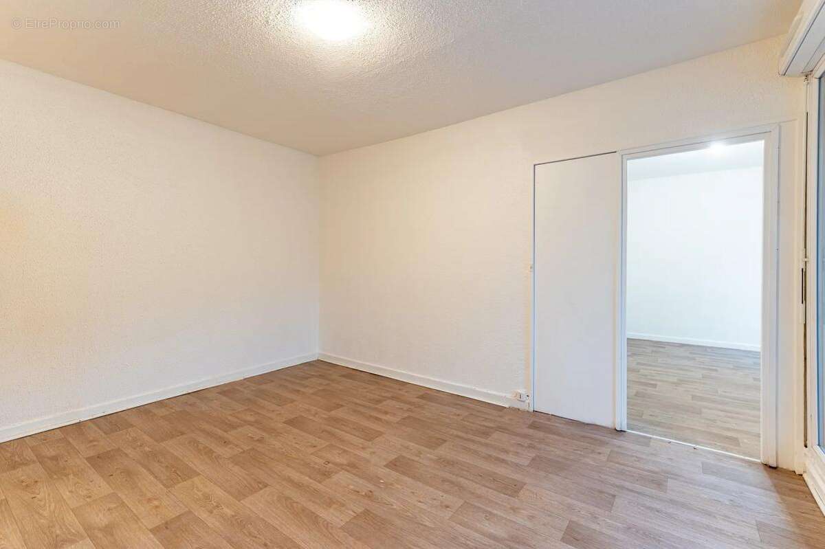 Appartement à AULNAY-SOUS-BOIS