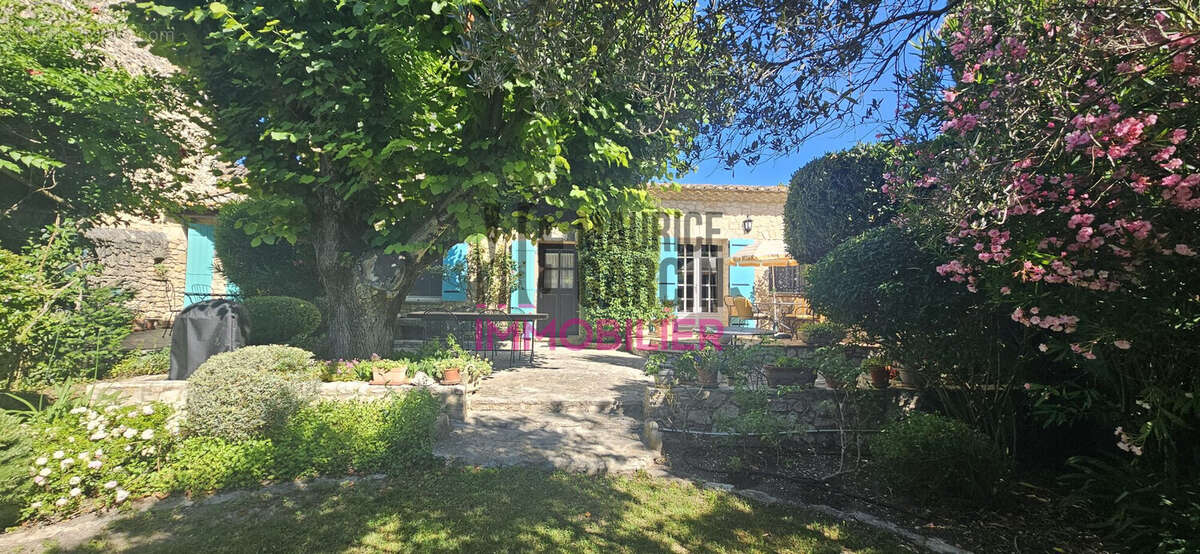 Maison à VELLERON